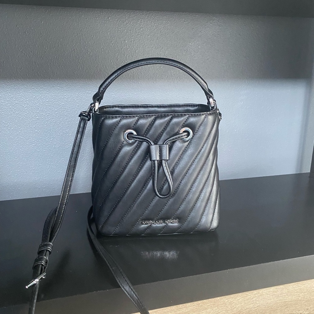 Michael Kors black bucket purse NWOT